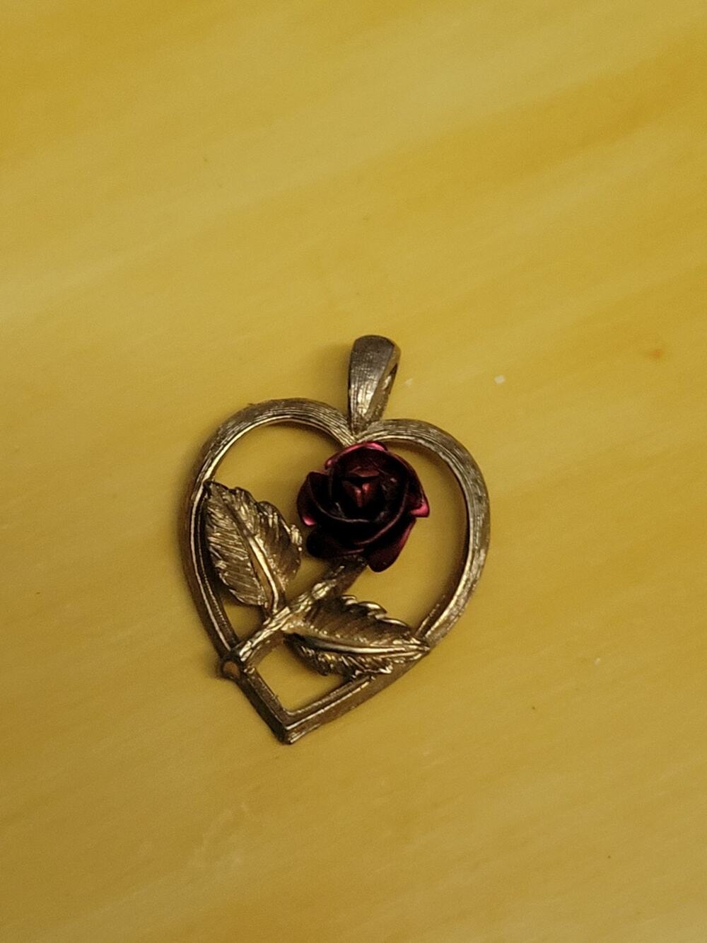 Vintage heart rose pendent